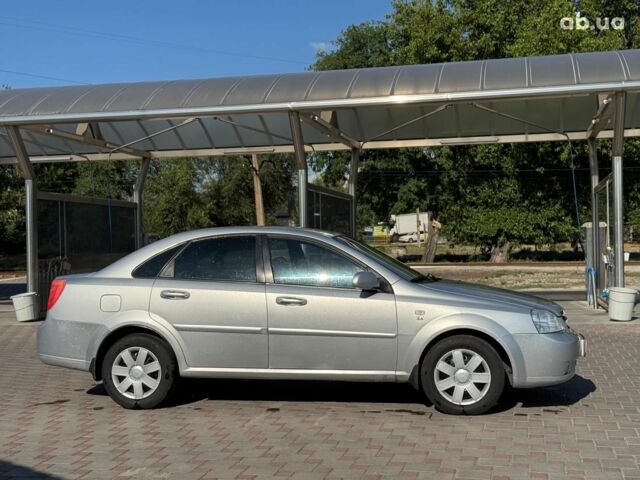 Серый Шевроле Лачетти, объемом двигателя 1.6 л и пробегом 167 тыс. км за 4990 $, фото 5 на Automoto.ua