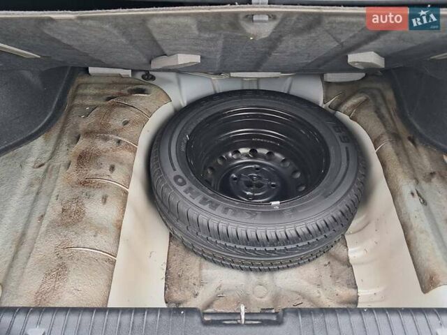 Серый Шевроле Лачетти, объемом двигателя 1.6 л и пробегом 62 тыс. км за 5350 $, фото 40 на Automoto.ua