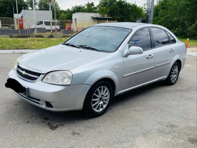 Серый Шевроле Лачетти, объемом двигателя 1.6 л и пробегом 223 тыс. км за 2650 $, фото 3 на Automoto.ua