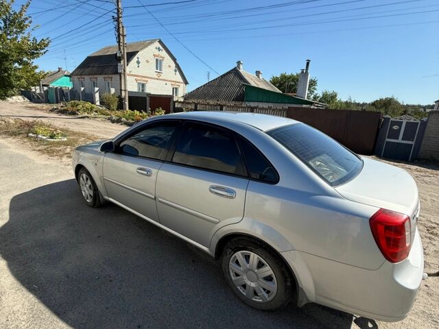 Серый Шевроле Лачетти, объемом двигателя 1.8 л и пробегом 149 тыс. км за 4800 $, фото 3 на Automoto.ua