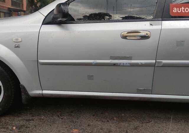 Серый Шевроле Лачетти, объемом двигателя 1.6 л и пробегом 273 тыс. км за 2600 $, фото 5 на Automoto.ua
