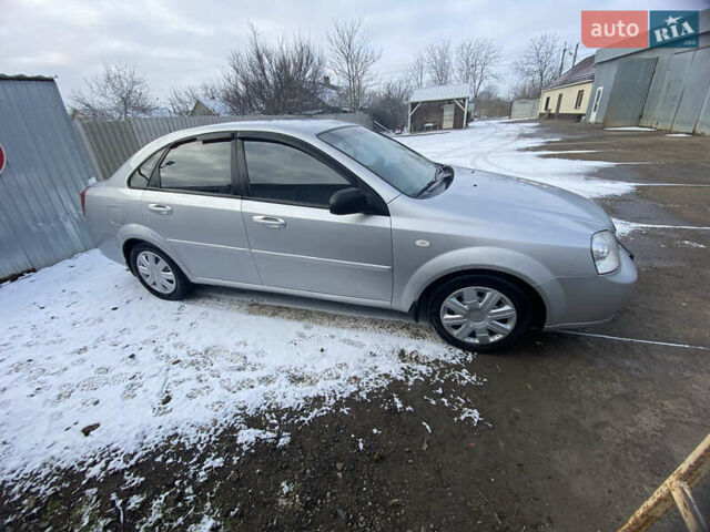 Сірий Шевроле Лачетті, об'ємом двигуна 1.6 л та пробігом 385 тис. км за 3750 $, фото 6 на Automoto.ua