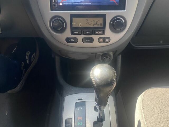 Серый Шевроле Лачетти, объемом двигателя 1.8 л и пробегом 224 тыс. км за 4500 $, фото 7 на Automoto.ua