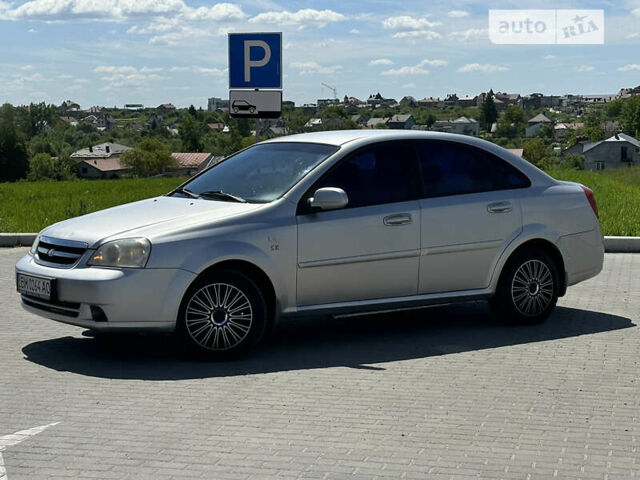 Серый Шевроле Лачетти, объемом двигателя 1.8 л и пробегом 210 тыс. км за 3500 $, фото 4 на Automoto.ua