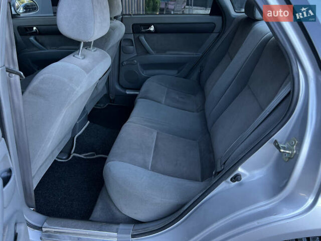 Сірий Шевроле Лачетті, об'ємом двигуна 1.8 л та пробігом 181 тис. км за 3350 $, фото 7 на Automoto.ua