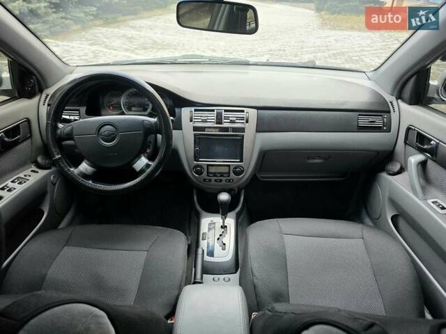 Серый Шевроле Лачетти, объемом двигателя 1.8 л и пробегом 240 тыс. км за 3999 $, фото 16 на Automoto.ua