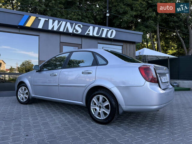 Сірий Шевроле Лачетті, об'ємом двигуна 1.8 л та пробігом 181 тис. км за 3350 $, фото 22 на Automoto.ua