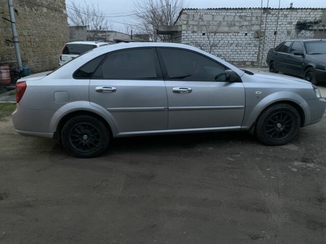 Серый Шевроле Лачетти, объемом двигателя 1.6 л и пробегом 296 тыс. км за 3600 $, фото 6 на Automoto.ua