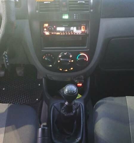 Сірий Шевроле Лачетті, об'ємом двигуна 1.6 л та пробігом 210 тис. км за 3999 $, фото 12 на Automoto.ua