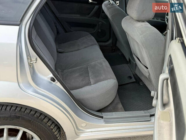 Серый Шевроле Лачетти, объемом двигателя 1.8 л и пробегом 235 тыс. км за 3550 $, фото 25 на Automoto.ua