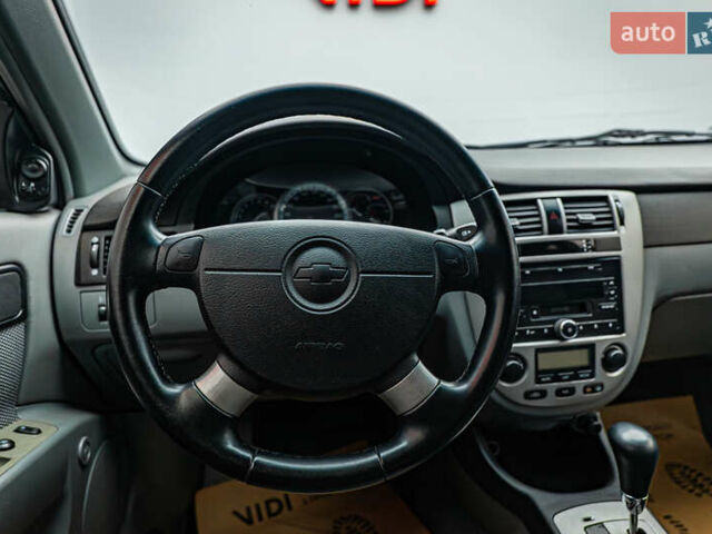 Серый Шевроле Лачетти, объемом двигателя 1.8 л и пробегом 127 тыс. км за 6404 $, фото 11 на Automoto.ua