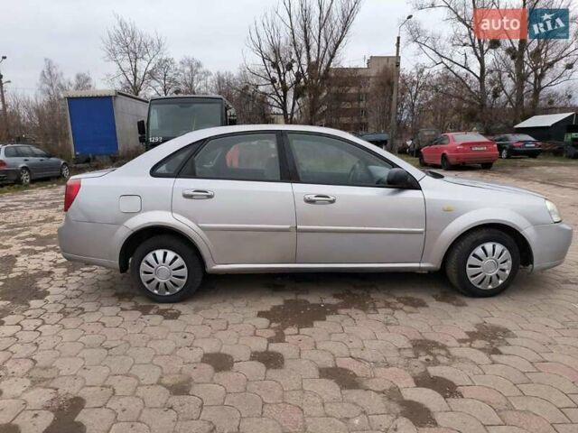 Сірий Шевроле Лачетті, об'ємом двигуна 1.6 л та пробігом 351 тис. км за 2600 $, фото 2 на Automoto.ua