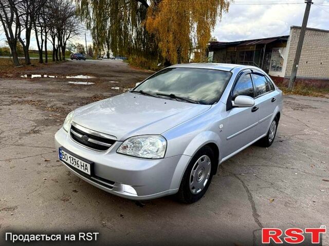 Серый Шевроле Лачетти, объемом двигателя 1.8 л и пробегом 225 тыс. км за 3700 $, фото 2 на Automoto.ua