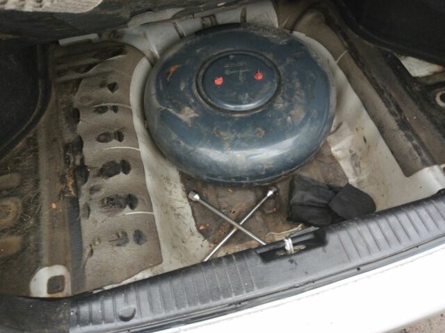 Серый Шевроле Лачетти, объемом двигателя 1.6 л и пробегом 115 тыс. км за 4800 $, фото 22 на Automoto.ua