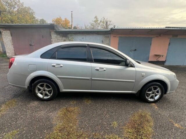 Шевроле Лачетти 2007 в Кривом Роге на Automoto.ua Серый Шевроле Лачетти, объемом двигателя 1.6 л и пробегом 194 тыс. км за 3900 $, фото 4 на Automoto.ua
