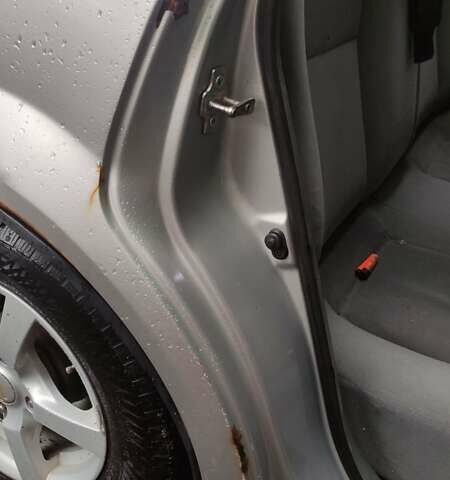 Серый Шевроле Лачетти, объемом двигателя 1.6 л и пробегом 273 тыс. км за 2600 $, фото 10 на Automoto.ua