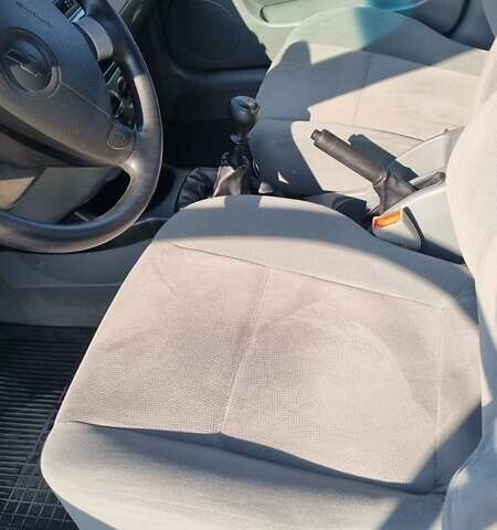 Сірий Шевроле Лачетті, об'ємом двигуна 1.6 л та пробігом 75 тис. км за 5300 $, фото 5 на Automoto.ua