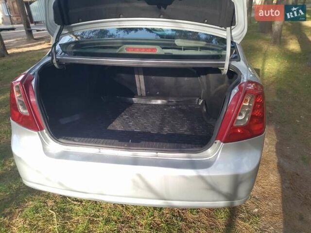 Сірий Шевроле Лачетті, об'ємом двигуна 1.8 л та пробігом 287 тис. км за 4500 $, фото 4 на Automoto.ua