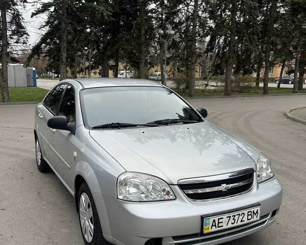 Сірий Шевроле Лачетті, об'ємом двигуна 1.6 л та пробігом 227 тис. км за 4200 $, фото 3 на Automoto.ua