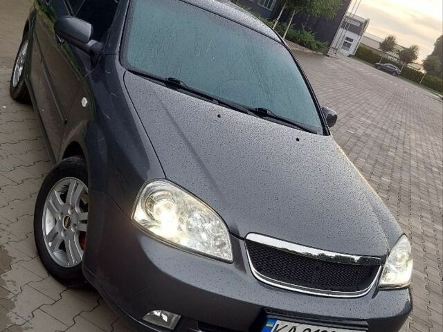 Серый Шевроле Лачетти, объемом двигателя 1.8 л и пробегом 284 тыс. км за 5000 $, фото 13 на Automoto.ua