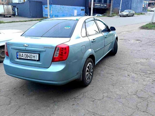 Серый Шевроле Лачетти, объемом двигателя 1.6 л и пробегом 286 тыс. км за 4200 $, фото 3 на Automoto.ua