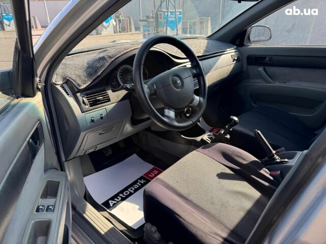 Серый Шевроле Лачетти, объемом двигателя 1.6 л и пробегом 167 тыс. км за 4990 $, фото 8 на Automoto.ua