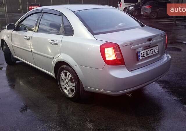 Сірий Шевроле Лачетті, об'ємом двигуна 1.6 л та пробігом 210 тис. км за 3999 $, фото 7 на Automoto.ua