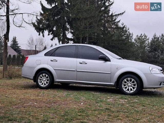 Серый Шевроле Лачетти, объемом двигателя 1.6 л и пробегом 62 тыс. км за 5350 $, фото 13 на Automoto.ua