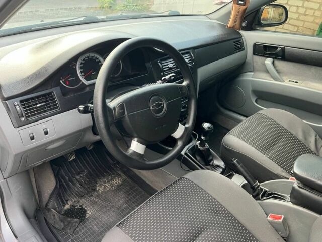 Шевроле Лачетти 2007 в Кривом Роге на Automoto.ua Серый Шевроле Лачетти, объемом двигателя 1.6 л и пробегом 194 тыс. км за 3900 $, фото 11 на Automoto.ua