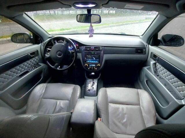 Серый Шевроле Лачетти, объемом двигателя 1.8 л и пробегом 284 тыс. км за 5000 $, фото 8 на Automoto.ua