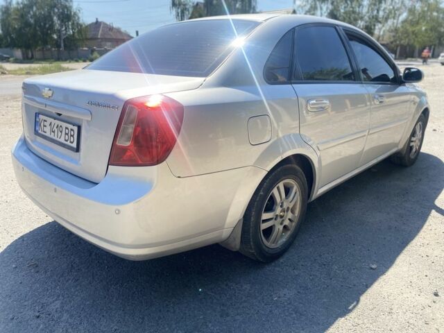 Серый Шевроле Лачетти, объемом двигателя 1.8 л и пробегом 224 тыс. км за 4500 $, фото 2 на Automoto.ua