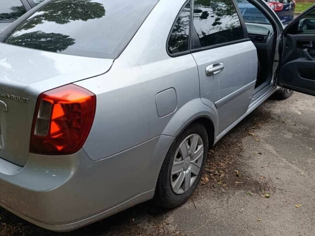 Серый Шевроле Лачетти, объемом двигателя 1.8 л и пробегом 257 тыс. км за 3432 $, фото 3 на Automoto.ua