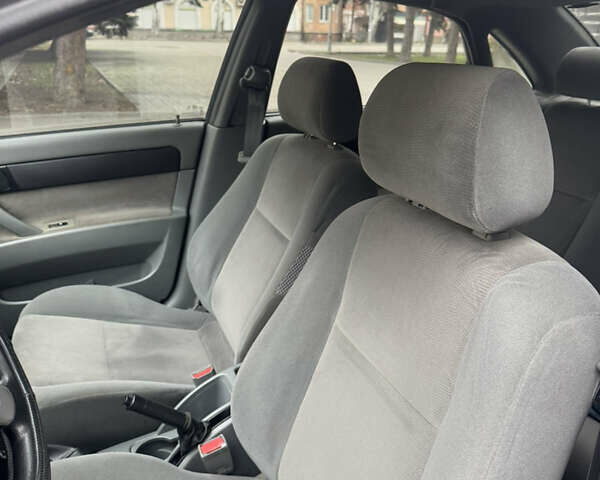 Сірий Шевроле Лачетті, об'ємом двигуна 1.6 л та пробігом 227 тис. км за 4200 $, фото 15 на Automoto.ua