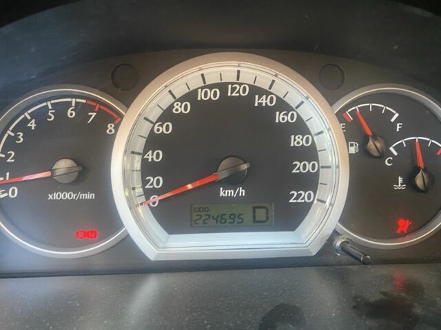 Серый Шевроле Лачетти, объемом двигателя 1.8 л и пробегом 224 тыс. км за 4500 $, фото 6 на Automoto.ua