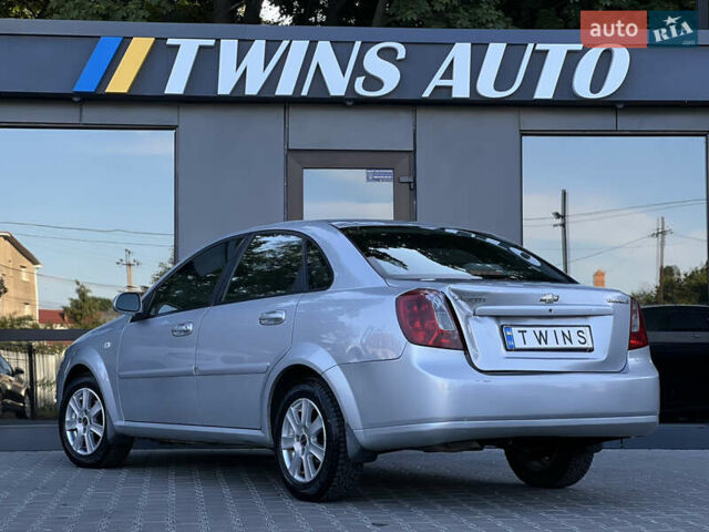 Сірий Шевроле Лачетті, об'ємом двигуна 1.8 л та пробігом 181 тис. км за 3350 $, фото 23 на Automoto.ua
