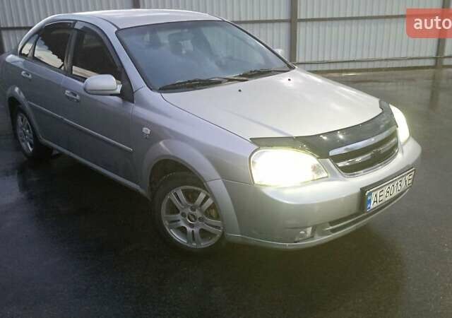 Сірий Шевроле Лачетті, об'ємом двигуна 1.6 л та пробігом 210 тис. км за 3999 $, фото 10 на Automoto.ua