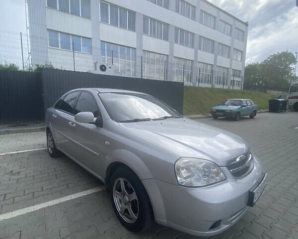 Сірий Шевроле Лачетті, об'ємом двигуна 1.8 л та пробігом 160 тис. км за 3900 $, фото 2 на Automoto.ua