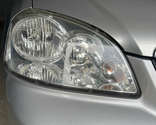 Сірий Шевроле Лачетті, об'ємом двигуна 1.6 л та пробігом 227 тис. км за 4200 $, фото 25 на Automoto.ua