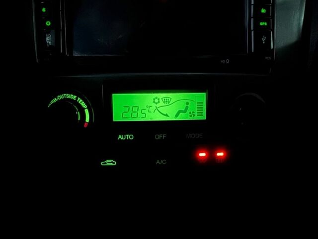 Серый Шевроле Лачетти, объемом двигателя 1.8 л и пробегом 244 тыс. км за 3100 $, фото 13 на Automoto.ua