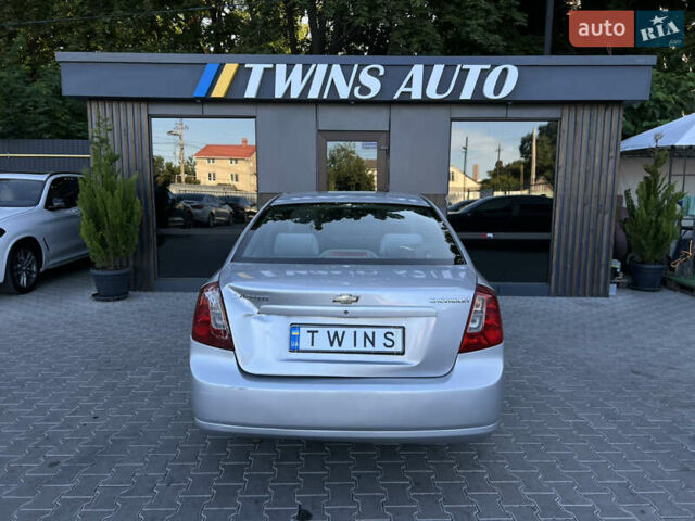 Серый Шевроле Лачетти, объемом двигателя 1.8 л и пробегом 181 тыс. км за 3200 $, фото 20 на Automoto.ua