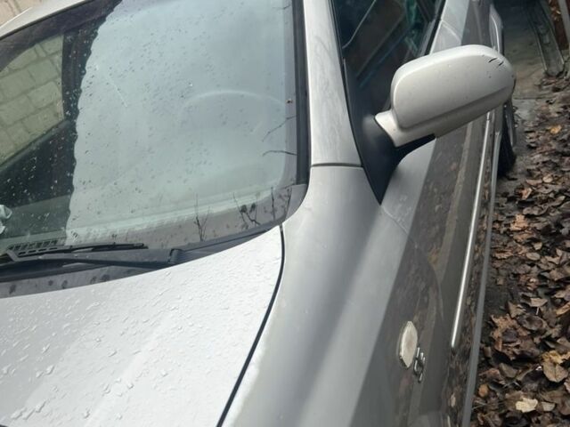 Серый Шевроле Лачетти, объемом двигателя 1.6 л и пробегом 197 тыс. км за 3200 $, фото 1 на Automoto.ua