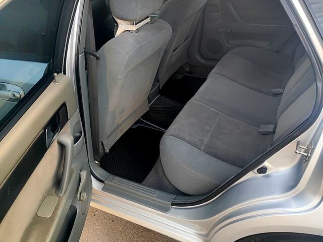 Сірий Шевроле Лачетті, об'ємом двигуна 1.8 л та пробігом 240 тис. км за 4600 $, фото 8 на Automoto.ua