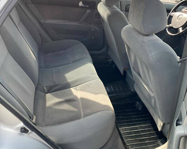 Серый Шевроле Лачетти, объемом двигателя 1.8 л и пробегом 259 тыс. км за 4000 $, фото 7 на Automoto.ua