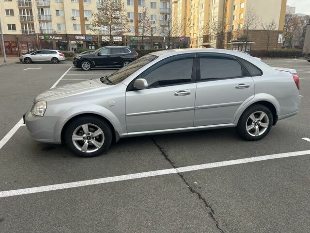 Сірий Шевроле Лачетті, об'ємом двигуна 1.8 л та пробігом 218 тис. км за 4900 $, фото 2 на Automoto.ua