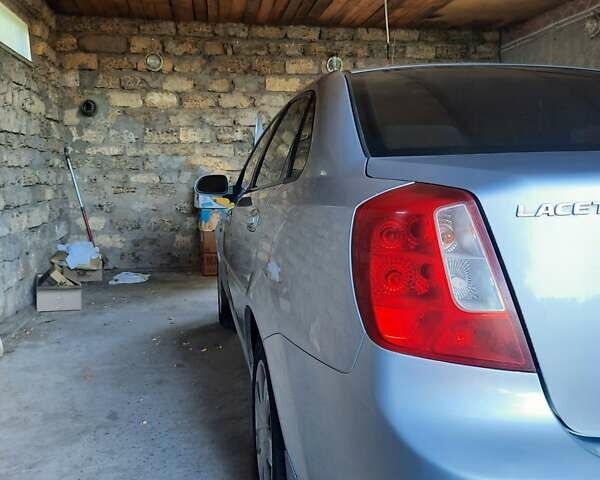 Серый Шевроле Лачетти, объемом двигателя 1.8 л и пробегом 191 тыс. км за 4800 $, фото 1 на Automoto.ua