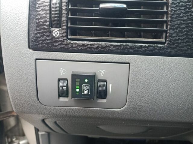 Серый Шевроле Лачетти, объемом двигателя 1.6 л и пробегом 322 тыс. км за 3300 $, фото 14 на Automoto.ua