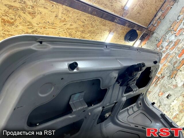 Серый Шевроле Лачетти, объемом двигателя 1.6 л и пробегом 292 тыс. км за 3800 $, фото 12 на Automoto.ua