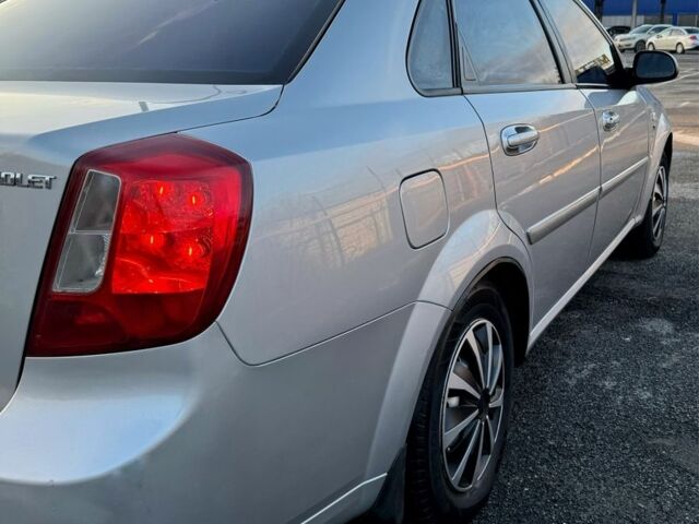 Сірий Шевроле Лачетті, об'ємом двигуна 1.6 л та пробігом 218 тис. км за 4300 $, фото 12 на Automoto.ua