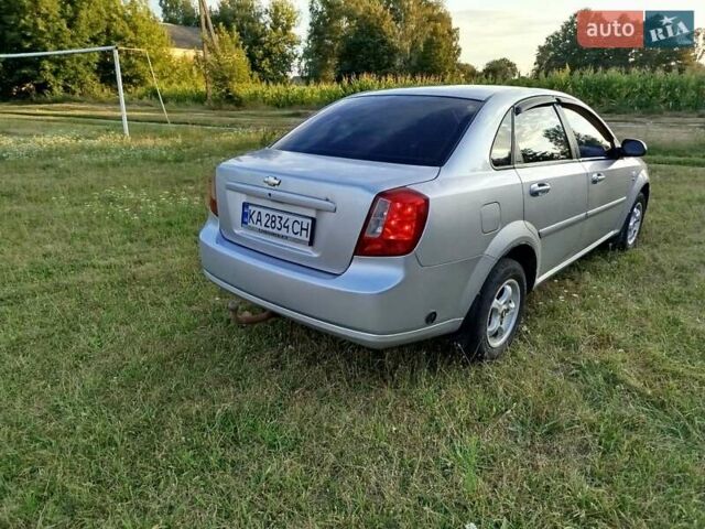 Серый Шевроле Лачетти, объемом двигателя 1.6 л и пробегом 270 тыс. км за 4950 $, фото 9 на Automoto.ua