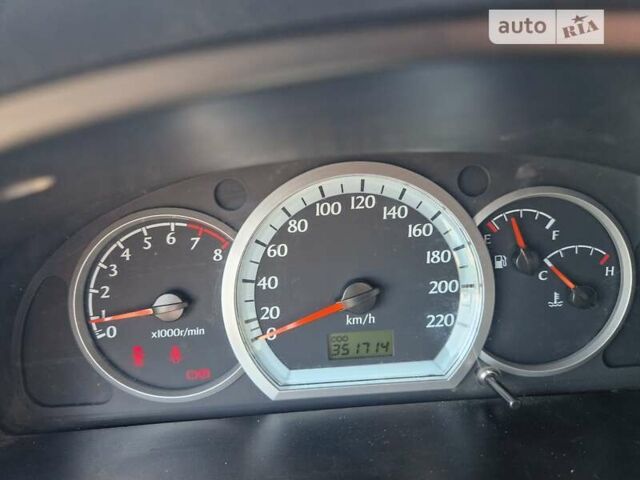 Серый Шевроле Лачетти, объемом двигателя 1.6 л и пробегом 351 тыс. км за 3600 $, фото 12 на Automoto.ua